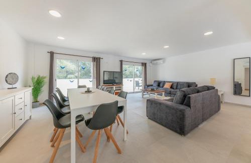 Badia de Palma House | Villa Bahía de Palma - Family Only