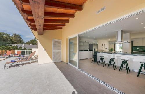 Badia de Palma House | Villa Bahía de Palma - Family Only