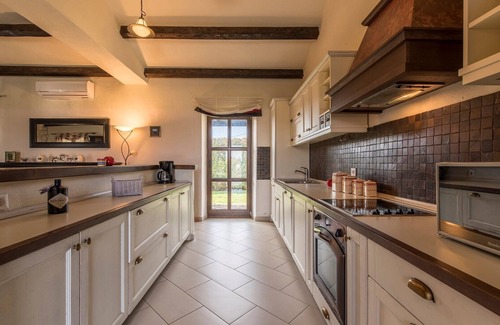 Baldasi Villa | Villa Baldasera in Vižinada with private pool for rent. Ideal for up to 8 people.