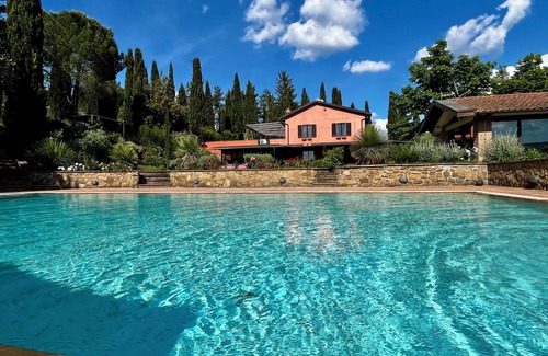 San Gimignano Villa | Villa Barbarella with pool and tennis court