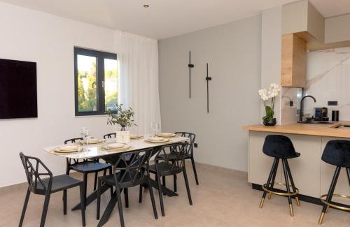 Srebreno Apartment | Villa Barovic - Delux Apartment