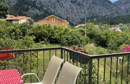 Blagaj Villa | Villa Basic Blagaj with Amazing View on the River, super close to Mostar