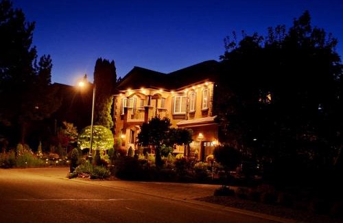 Quail Ridge Bed & Breakfast | Villa Bellissimo FranTalia - Néo-Classical Résidence & Galleriséum