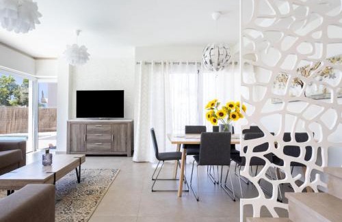 Playa Paraiso Villa | Villa Blanca Playa Paraíso by Interhome