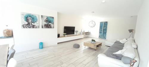 Grimminge Villa | Villa Blue Garden B&B Vlaamse Ardennen nabij Pairi Daiza