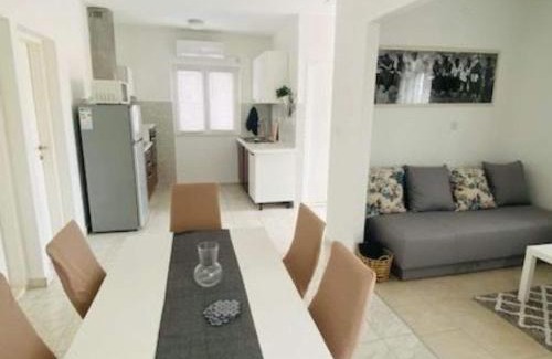 Cove Makarac (Milna) Villa | Villa Brazza - Studio Apartment
