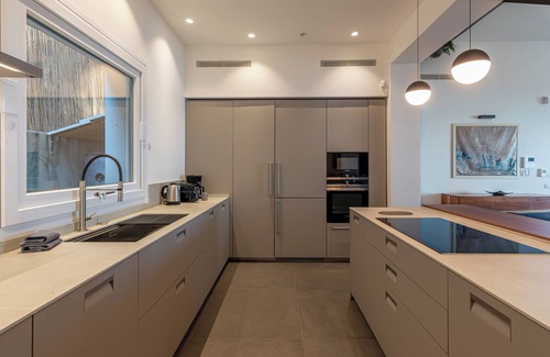 Palermo Villa | Villa by sea with breathtaking view; maximum rental duration 28 days