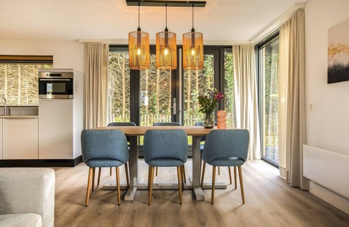 Municipality of Hellevoetsluis Villa | Villa by the Harbour with Sauna