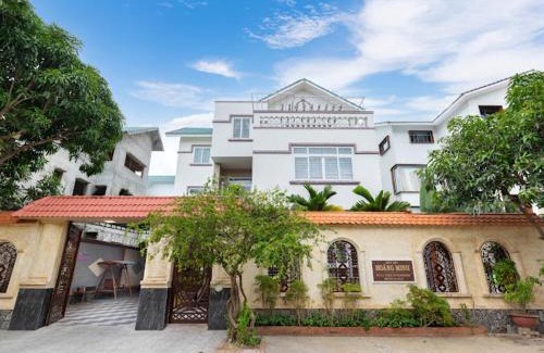 Vung Tau Apartment | Villa C2-18 -Long Cung beach-8 rooms-14 double bed