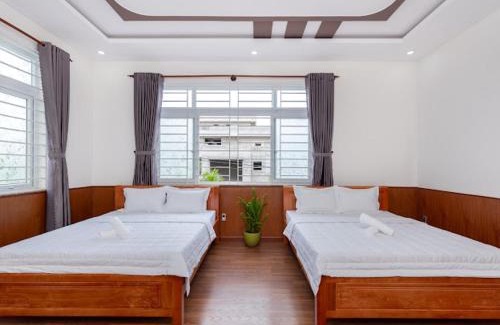 Vung Tau Apartment | Villa C2-18 -Long Cung beach-8 rooms-14 double bed