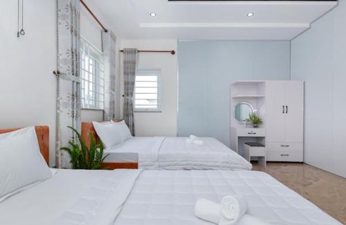 Vung Tau Apartment | Villa C2-18 -Long Cung beach-8 rooms-14 double bed