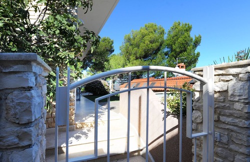 Crveni Vrh Apartment | Villa Cablex II oasis of calm