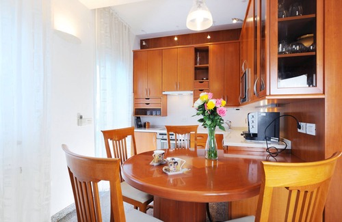 Crveni Vrh Apartment | Villa Cablex III/oasis of calm with heated pool jacuzzi and sauna