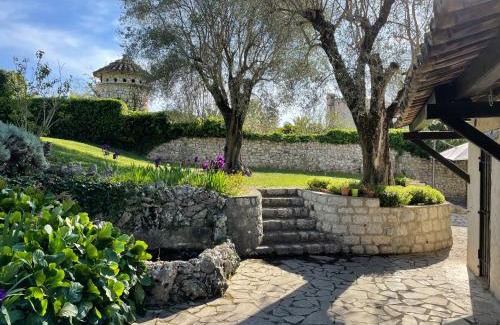 La Celle-sous-Gouzon Villa | Villa Camino with Magnificent pool