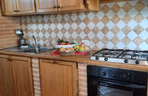 Morre Cottage | Villa Carina is a cozy cottage w/pool the ideal locaton for relaxation in Umbria