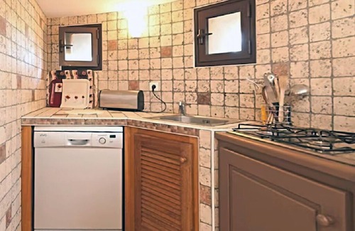 Porto-Vecchio House | Villa Casette, 2 to 4 people, sheepfold-style stone house with shared pool