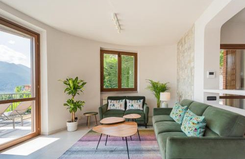 Argegno Villa | Villa Castello with jacuzzi & priceless view by Rent All Como