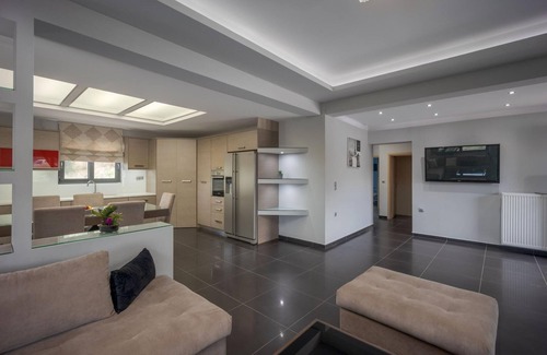 Skotino Villa | Villa Castle by Estia