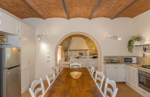 Riparbella Villa | Villa 'Cava Alta' with Sea View, Wi-Fi and Air Conditioning