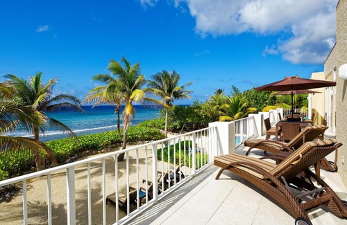 Old Man Bay House | Villa Caymanas by Grand Cayman Villas & Condos