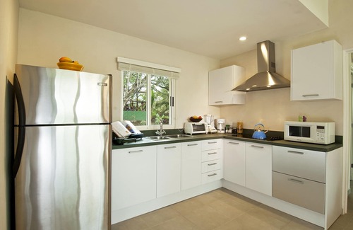 Tamarindo Villa | Villa Coco Bolo - Chic! 150 meters to beach, cascading pool, free wifi!