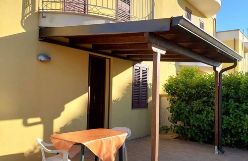 Giurdignano Villa | Villa "Comi" with Private Garden & A/C