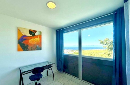 Sainte Marie Villa | Villa Copernic, Pool and Ocean View