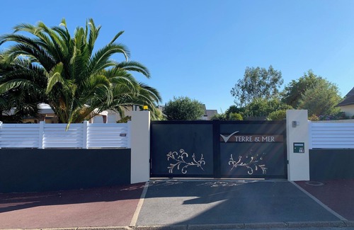 Landevant House | VILLA Cosy Plain-pied with garden, Spa TERRE et MER Morbihan Sud