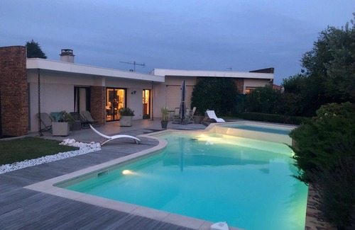 Beautiran House | Villa D'architecte Avec Piscine, 15 min de Bordeaux