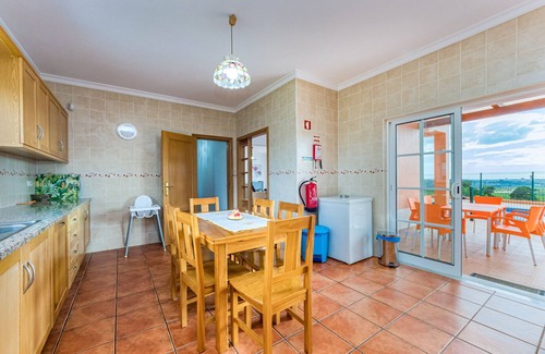 Monte Raposo Villa | Villa da Horta, a beautiful extensive villa in a peaceful location