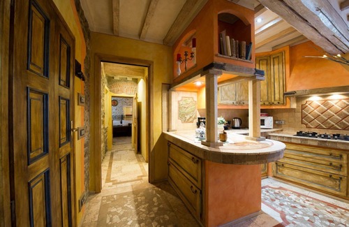 Guiglia House | Villa Dacia home