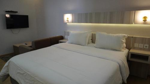 Cipanas Villa | Villa Dalia Puncak Acc9-34