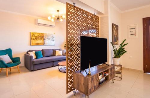 Voladha House | Villa Danai