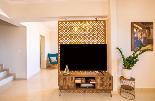 Voladha House | Villa Danai