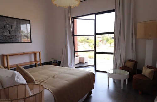 Iguerferouane Villa | VILLA DAR MANGA MARRAKECH - Très belle Villa contemporaine, dans un cadre idyllique