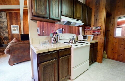 Mammoth Lakes Condo | Villa de los Pinos 30 Great Complex Amenities, Walk to Town by RedAwning