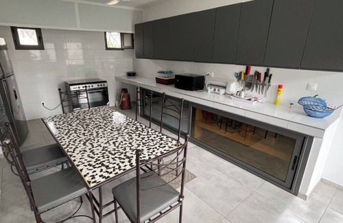 Ngaring House | Villa de Luxe Avec Piscine à Ngerigne Avec Piscine Privée