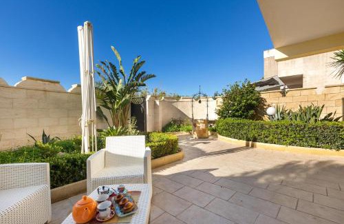 Torre Squillace Villa | Villa degli Eucalipti by BarbarHouse