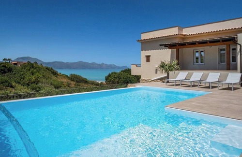 Alcamo Marina Villa | Villa DellAcqua: Infinity Pool with Sea View