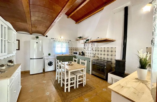 Sant Jaume d'Enveja Villa | Villa 'Delta' with Lake View, Private Pool and Wi-Fi