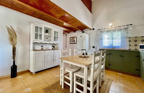 Sant Jaume d'Enveja Villa | Villa 'Delta' with Lake View, Private Pool and Wi-Fi