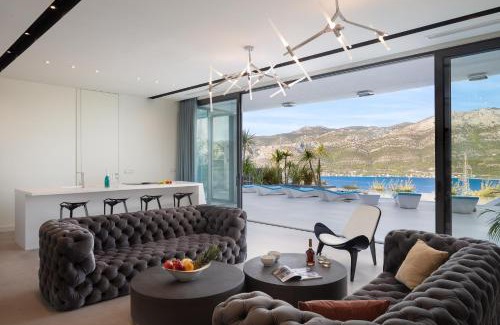 Cove Tri Zala (Zrnovo) Villa | VILLA DIAMOND