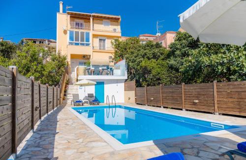 Esperion Villa | Villa Dinos by PosarelliVillas