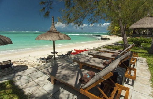 Belle Mare Villa | VILLA DODOLODGE - WATERFRONT, DIRECT BEACH ACCESS