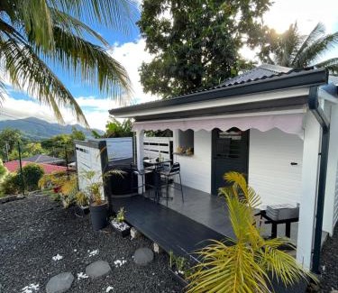 Saint-Claude Villa | Villa doudite