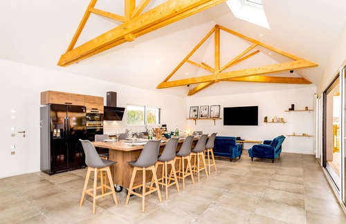 Saint-Alban House | Villa Dré Avec Piscine 15 Personnes Sur La Côte