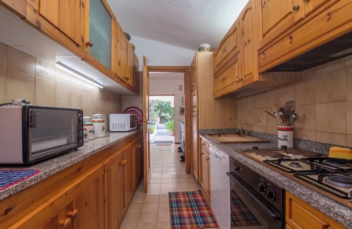 Portobello Villa | Villa Du Soleil with Garden, Terrace and Wi-Fi