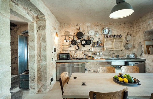 Ragusa Villa | Villa Edicole - Typical holiday rental with private pool close to the Donna Fugata Castle,14 km.