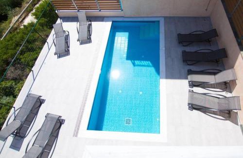 Minia Villa | Villa Elpida at Minies