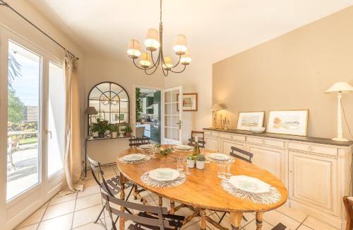 Annecy-le-Vieux House | Villa Enfance - Piscine privée et proche Lac d'Annecy